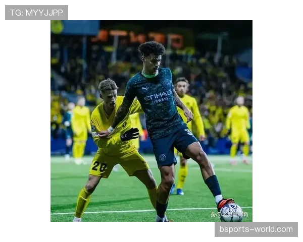 曼城高位压迫战术下，防线是否更容易被对手针对性突破？